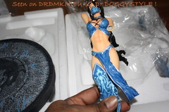 DrDMkM-Figures-2011-Sycocollectibles-Kitana-10-Inch-014
