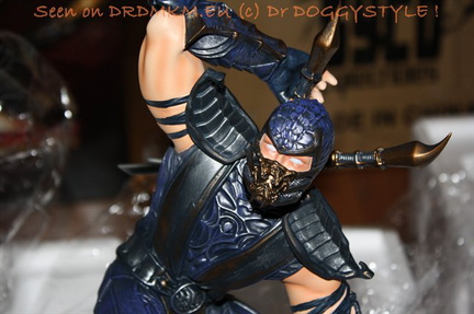 DrDMkM-Figures-2011-Sycocollectibles-Scorpion-10-Inch-Exclusive-028