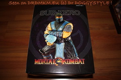 DrDMkM-Figures-2011-Sycocollectibles-Sub-Zero-10-Inch-Exclusive-002
