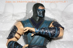 DrDMkM-Figures-2011-Sycocollectibles-Sub-Zero-10-Inch-Exclusive-019