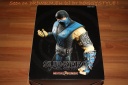 DrDMkM-Figures-2011-Sycocollectibles-Sub-Zero-18-Inch-Exclusive-004