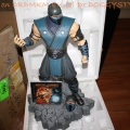 DrDMkM-Figures-2011-Sycocollectibles-Sub-Zero-18-Inch-Exclusive-041