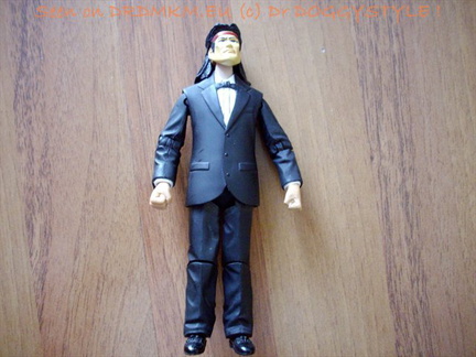 DrDMkM-Figures-Custom-Suit-Up-001