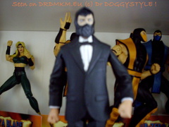 DrDMkM-Figures-Custom-Suit-Up-006