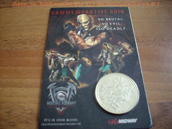DrDMkM-Various-Promo-Deadly-Alliance-Gamestop-Commemorative-Coin-Quan-Chi-Vs-Shang-Tsung-001