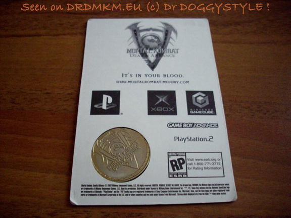 DrDMkM-Various-Promo-Deadly-Alliance-Gamestop-Commemorative-Coin-Quan-Chi-Vs-Shang-Tsung-003