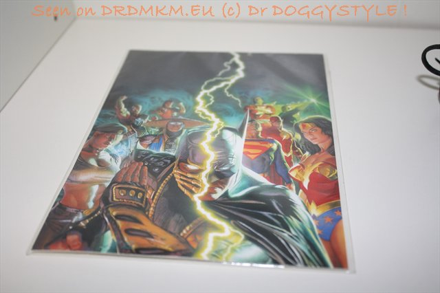 DrDMkM-Artcells-MK-Vs-DC-Universe-Litho-002.jpg