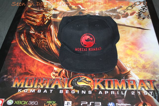 DrDMkM-Caps-MK-Movie-Red-Dragon-002.jpg