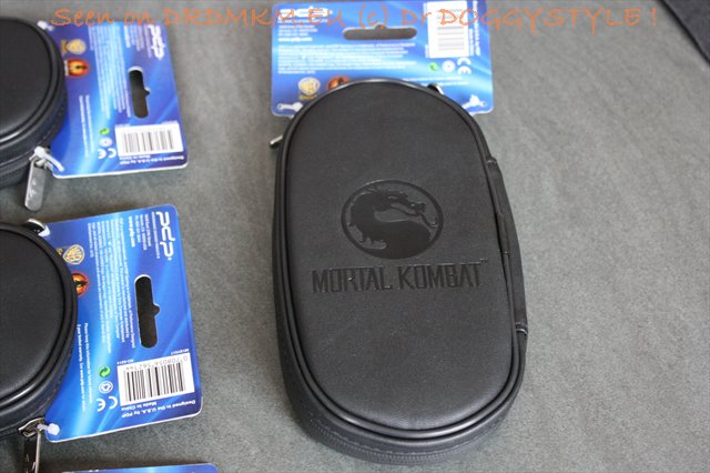 DrDMkM-Cases-PDP-PS-Vita-MK9-008