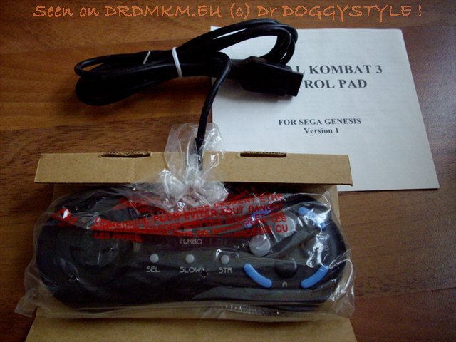 DrDMkM-Controllers-SegaGenesis-MK3-KontrolPad-Version1-009.jpg