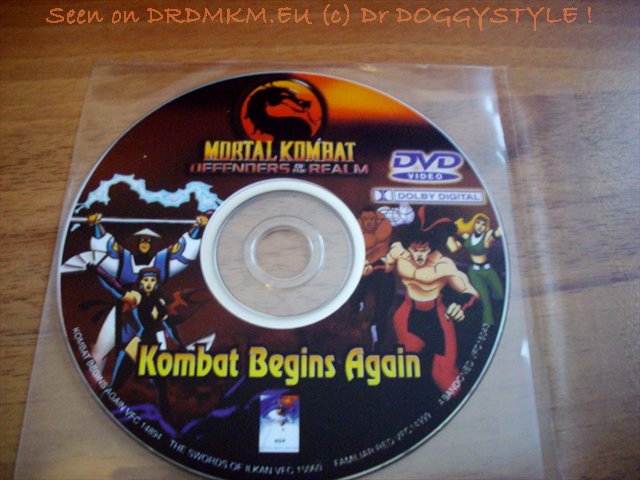 DrDMkM-DVD-Loose-Disc-Defenders-Of-The-Realm-Kombat-Begins-Again-001