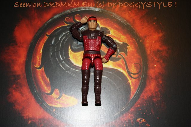 DrDMkM-Figures-1995-Hasbro-3.75inch-SpecialMovieEdition-Shang-Tsung-001 - DrDMkM-Figures-1995-Hasbro-3.75inch-SpecialMovieEdition-Shang-Tsung-001.jpg DrDMkM-Figures-1995-Hasbro-3.75inch-SpecialMovieEdition-Shang-Tsung-001.jpg