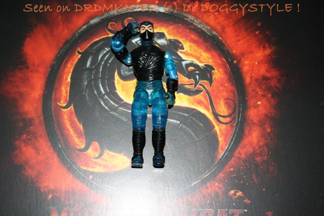 DrDMkM-Figures-1995-Hasbro-3.75inch-SpecialMovieEdition-Sub-Zero-004