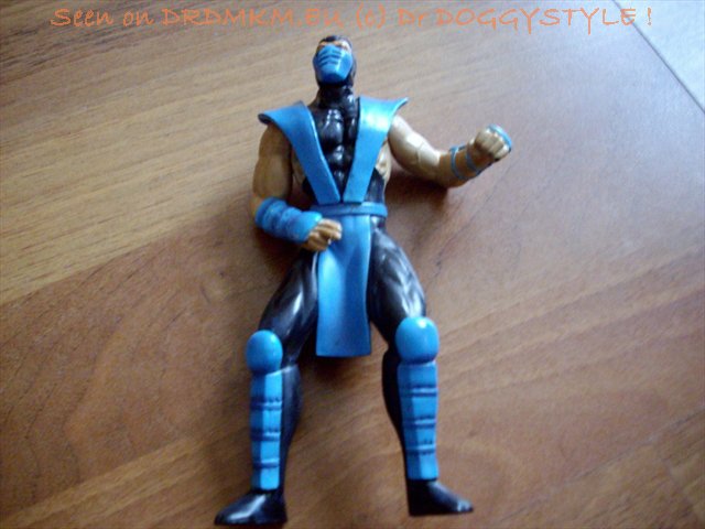 DrDMkM-Figures-2000-Palisades-Sub-Zero-003.jpg