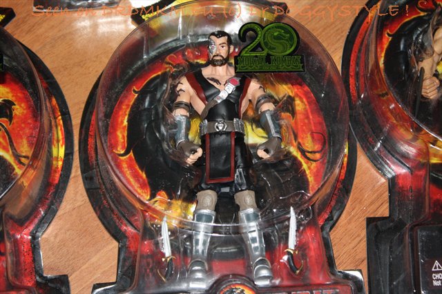 DrDMkM-Figures-2011-Jazwares-6Inch-Kano-001