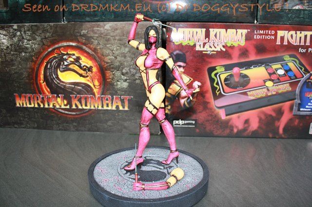DrDMkM-Figures-Syco-Collectibles-Mileena-10-Inch-002