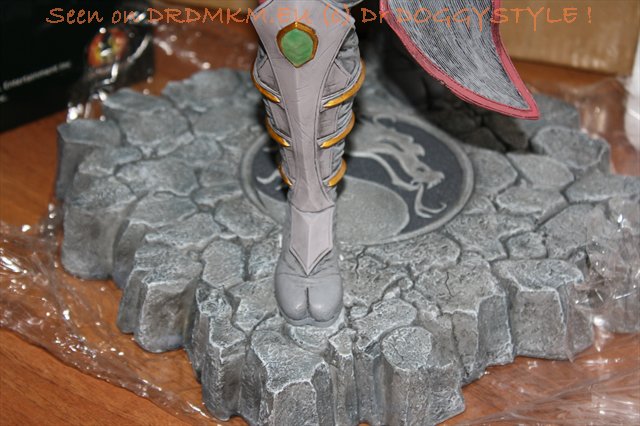 DrDMkM-Figures-2012-Sycocollectibles-Ermac-18-Inch-040.jpg
