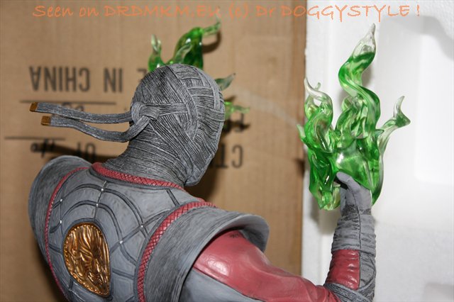 DrDMkM-Figures-2012-Sycocollectibles-Ermac-18-Inch-054.jpg