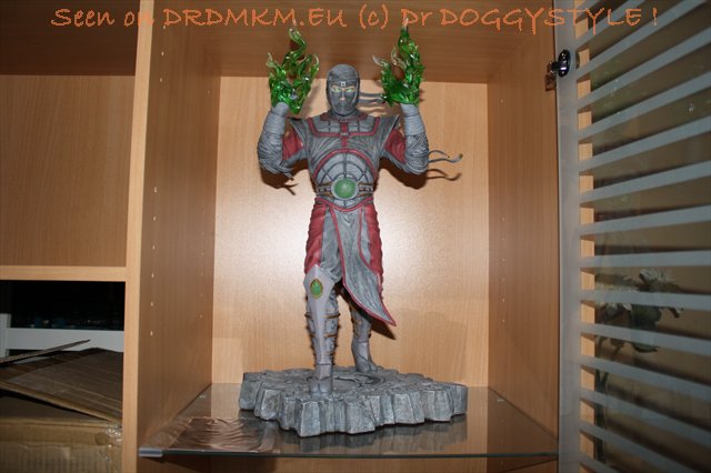 DrDMkM-Figures-2012-Sycocollectibles-Ermac-18-Inch-058.jpg