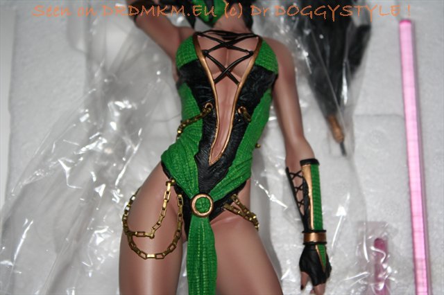 DrDMkM-Figures-2012-Sycocollectibles-Jade-10-Inch-021