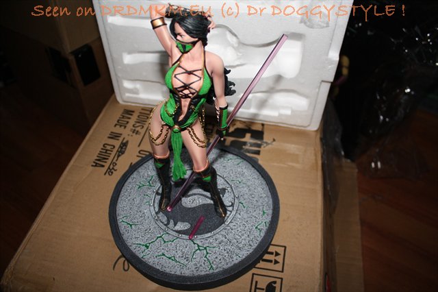 DrDMkM-Figures-2012-Sycocollectibles-Jade-10-Inch-032.jpg