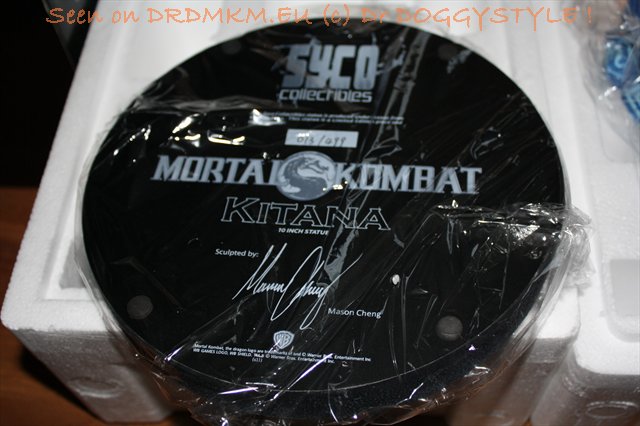 DrDMkM-Figures-2011-Sycocollectibles-Kitana-10-Inch-009.jpg