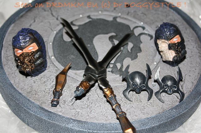 DrDMkM-Figures-2011-Sycocollectibles-Scorpion-10-Inch-Exclusive-025.jpg