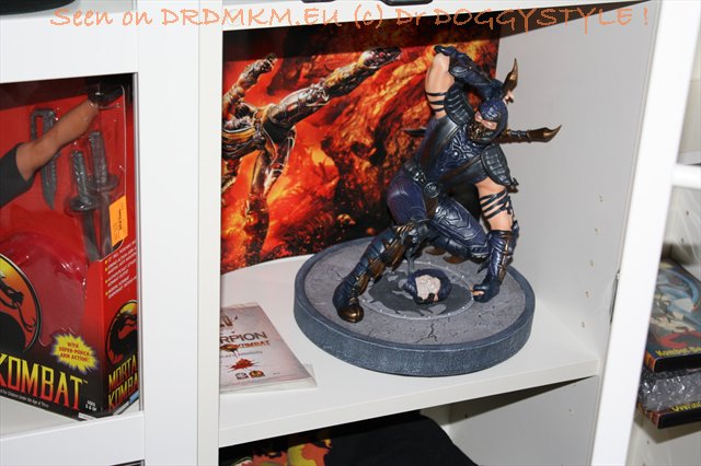 DrDMkM-Figures-2011-Sycocollectibles-Scorpion-10-Inch-Exclusive-031.jpg
