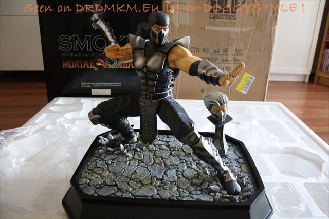 DrDMkM-Figures-2013-Sycocollectibles-Smoke-18-Inch-060