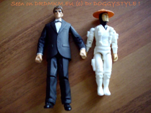 DrDMkM-Figures-Custom-JohnnyCage-Raiden.jpg
