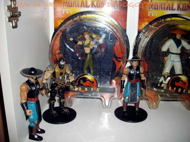 DrDMkM-Figures-Various-008