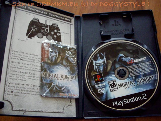 DrDMkM-Games-Sony-PS2-2004-NTSC-MK-Deception-Premium-Pack-Sub-Zero-006.jpg