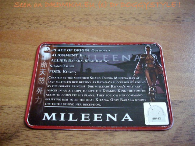 DrDMkM-Games-XBOX-2004-MKDeception-Kollectors-Edition-Mileena-009-Metal-Card-002