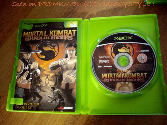 DrDMkM-Games-XBOX-2005-MKShaolinMonks-002