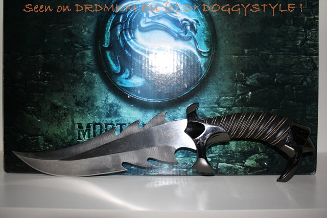 DrDMkM-Knife-Raptor-Original-005.jpg