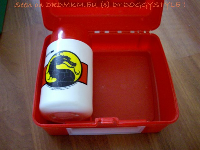 DrDMkM-Lunchboxes-Thermos-003