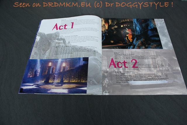 DrDMkM-Magazine-Live-Tour-Collectible-Tourbook-003.jpg