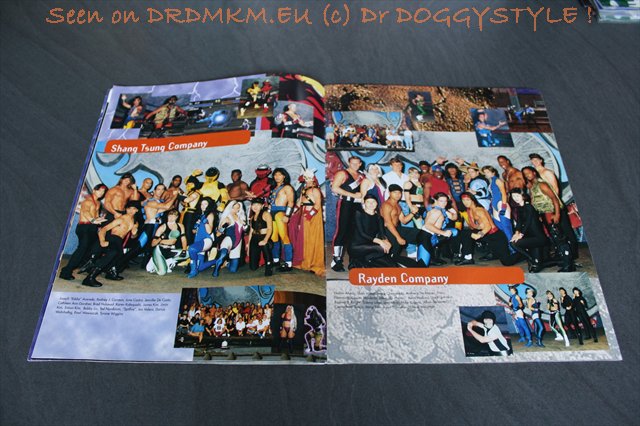 DrDMkM-Magazine-Live-Tour-Collectible-Tourbook-006.jpg