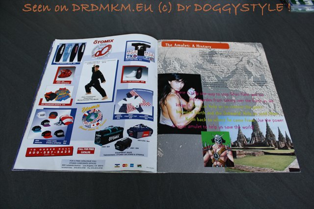 DrDMkM-Magazine-Live-Tour-Collectible-Tourbook-007.jpg