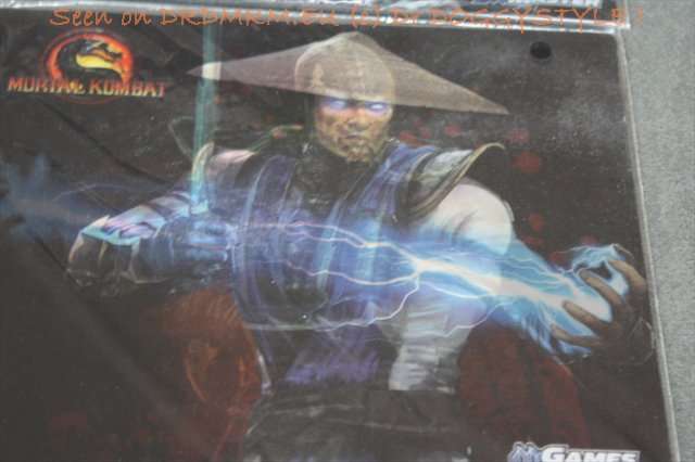 DrDMkM-Game-Master-Holograpic-Mousepad-Scorpion-Vs-Raiden-019-Morphing