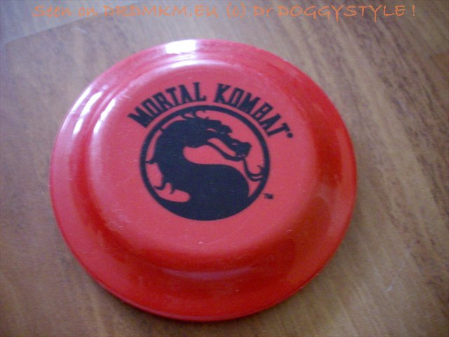 DrDMkM-Promo-Frisbee-Conquest-001.jpg