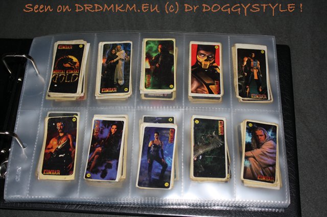 DrDMkM-Trading-Cards-Bubblegum-Stickers-001.jpg