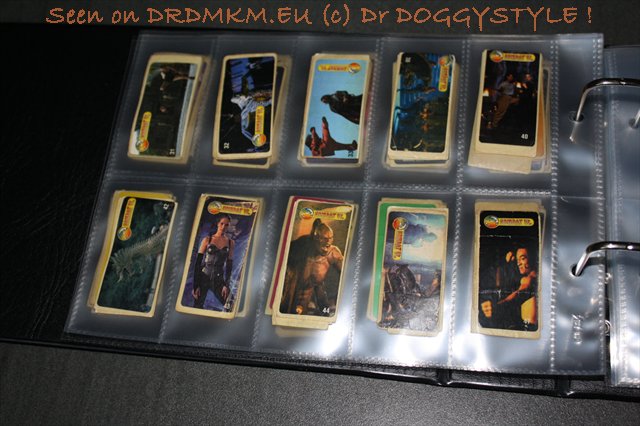 DrDMkM-Trading-Cards-Bubblegum-Stickers-010.jpg