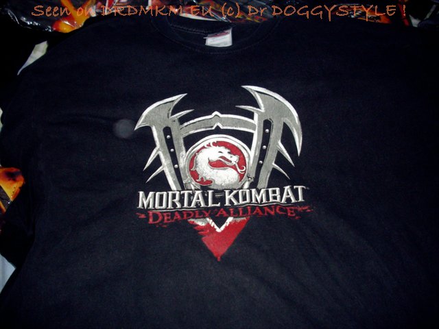DrDMkM-T-Shirt-Deadly-Alliance-Black-001-Front.jpg
