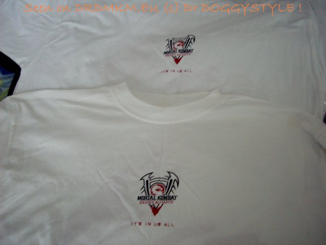 DrDMkM-T-Shirt-Promo-Deadly-Alliance-White-003-Front.jpg