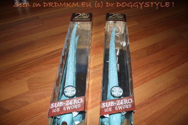 DrDMkM-Various-Sub-Zero-26Inch-Ice-Sword-003