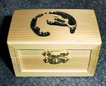 mkchest.jpg (29873 bytes)
