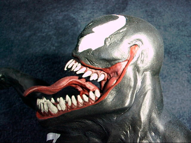 Venom 2.jpg (57750 bytes)